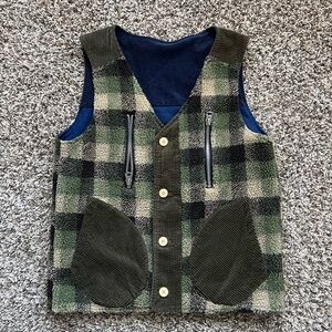 Urban Outfitters Reversible Vest – One Size